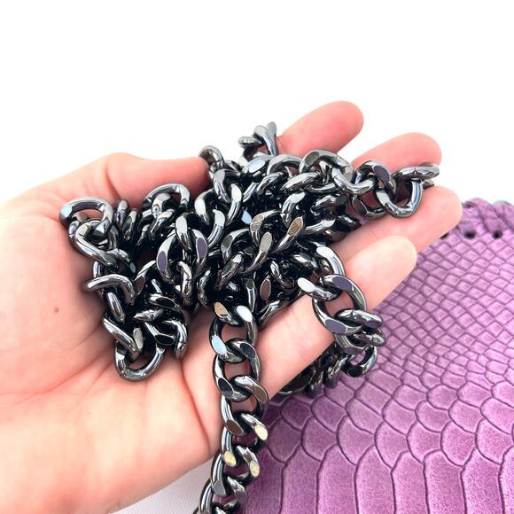 Borse In Pelle Fuchsia Pink Snake Embossed Chain Crossbody Purse Grunge Glam Bag - Picture 6 of 9